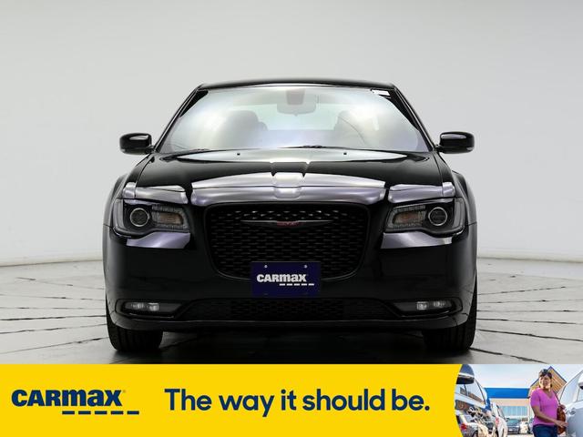 2023 chrysler 300 s