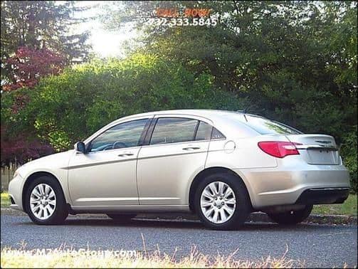 2014 chrysler 200 in secaucus, new jersey
