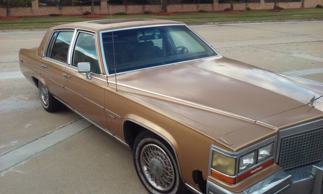 1981 cadillac fleetwood brougham d'elegance sedan 4-door 6.0l