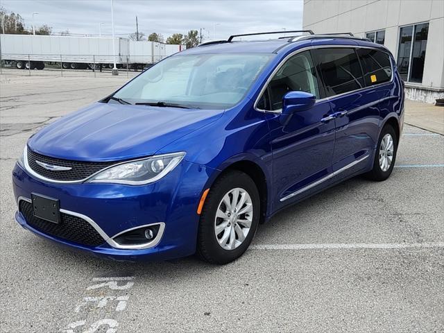 2019 chrysler pacifica touring l