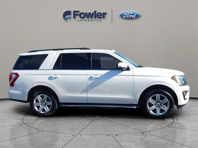 2019 ford expedition xlt