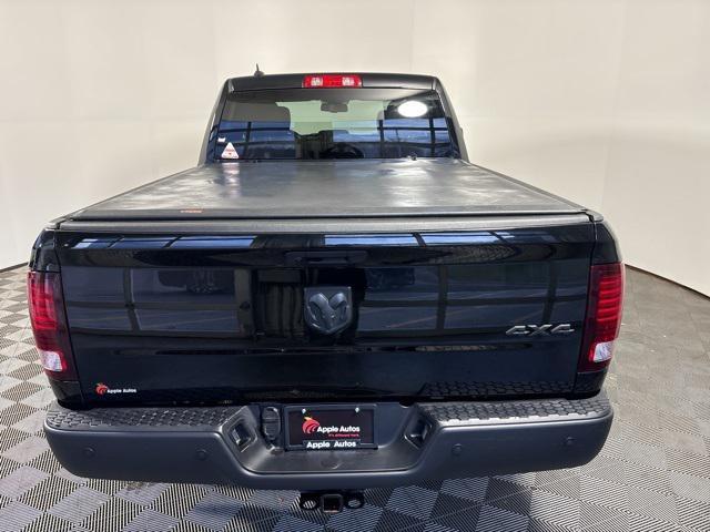 2022 ram 1500 classic warlock quad cab 4x4 6'4' box