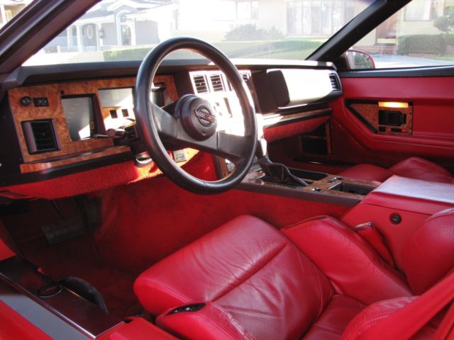 1987 chevorlet corvette convertible