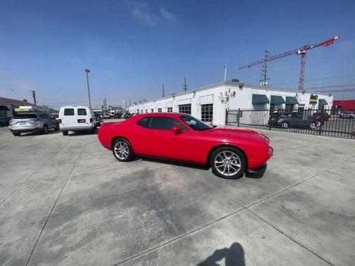 2022 dodge challenger