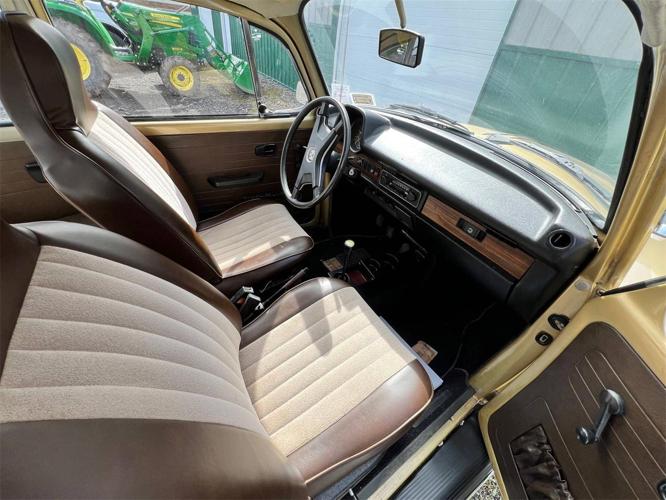 1974 volkswagen beetle in bennington, vermont
