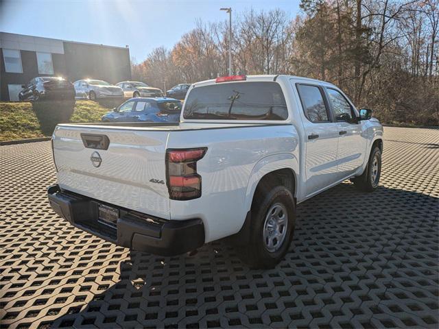 2022 nissan frontier s