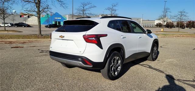 2024 chevrolet trax lt