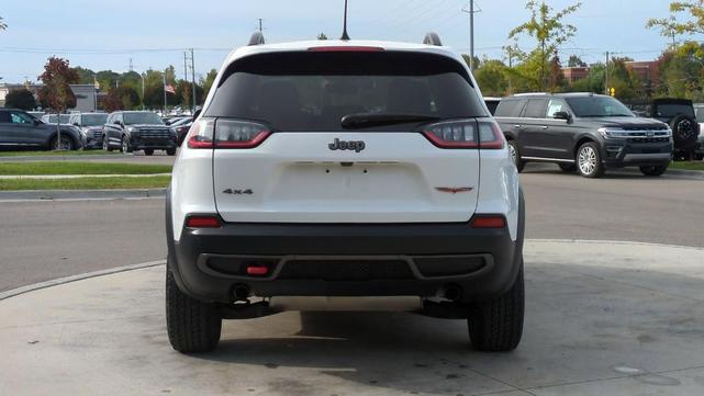 2020 jeep cherokee trailhawk