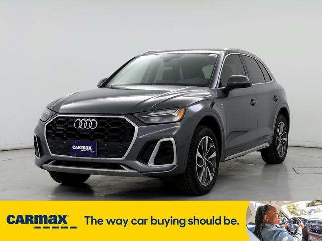 2022 audi q5 s-line premium plus
