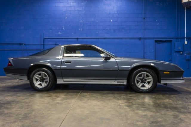 1984 chevrolet camaro z28 5l v8 coupe with removable top sports car