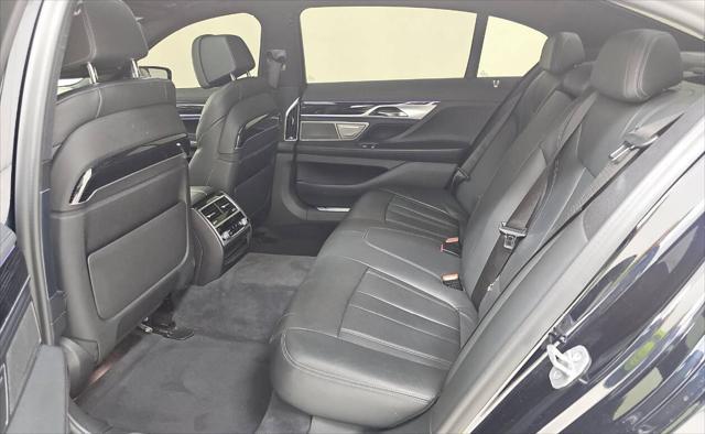 2022 bmw 740 740i 4dr sedan