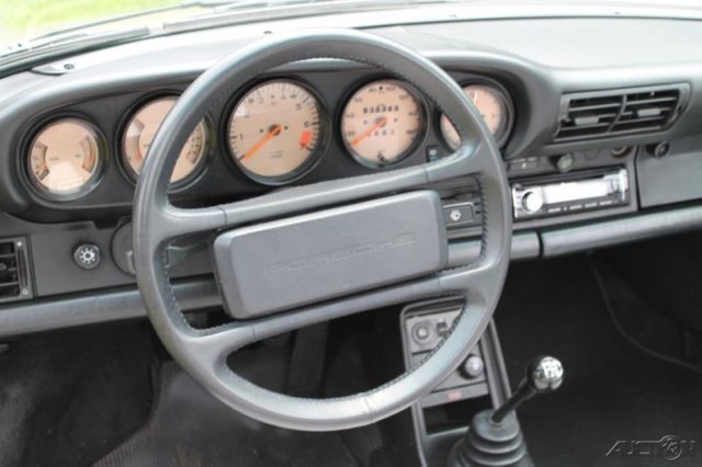 1986 porsche 911 targa excellent condition, drives great, no accidents