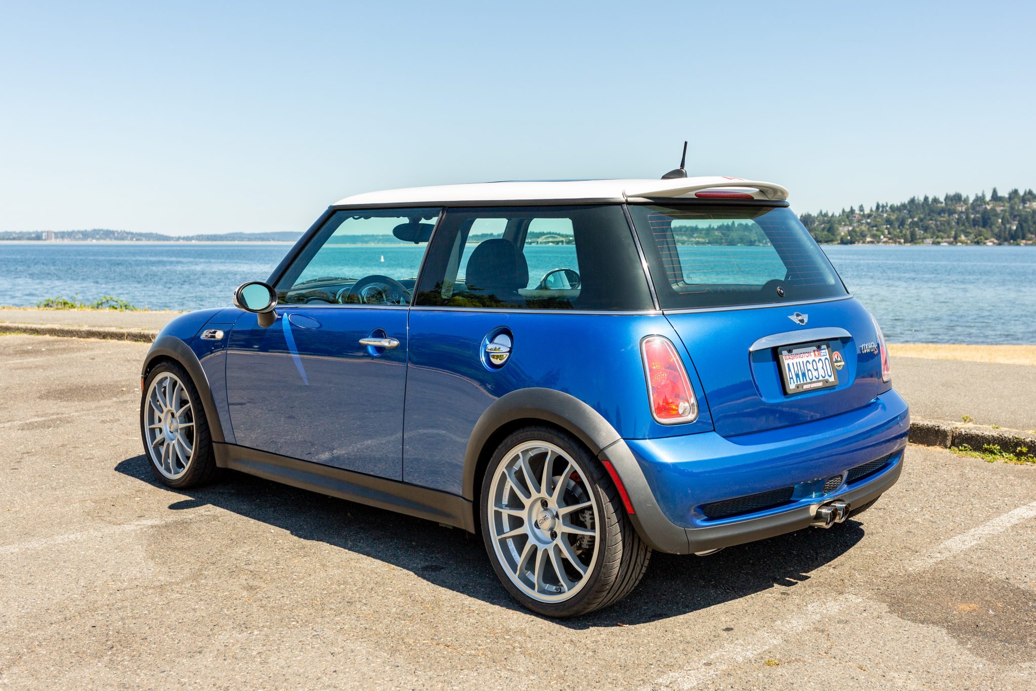 2006 mini cooper s 6-speed
