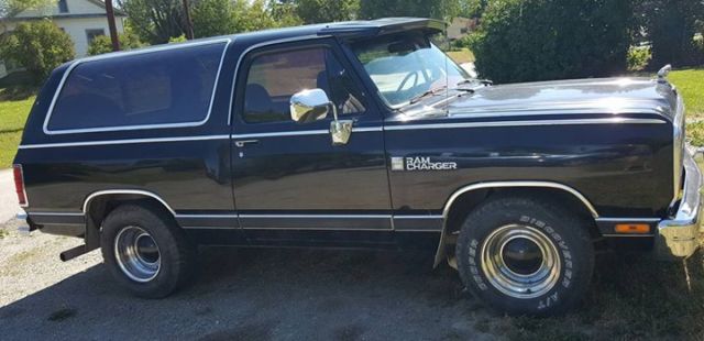 1988 dodge ramcharger 150 rwd