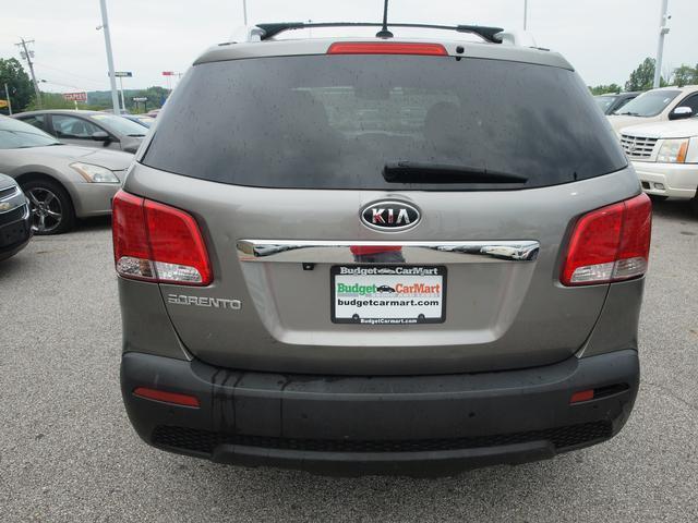 2013 kia sorento lx