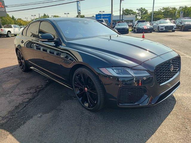 2021 jaguar xf p300 r-dynamic se