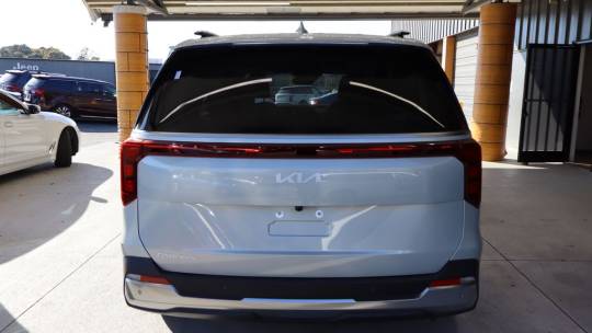 2025 Kia Carnival