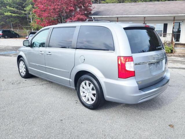 2015 chrysler town & country touring