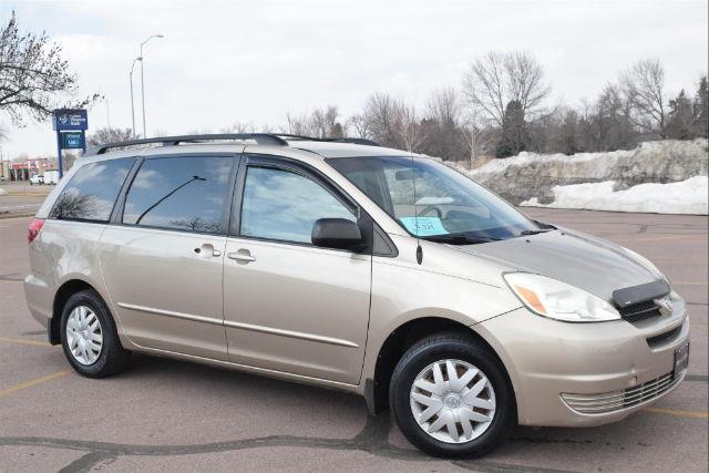 2004 toyota sienna ce 7 passenger ce 7-passenger 4dr mini-van for sale in sioux falls, south dakota