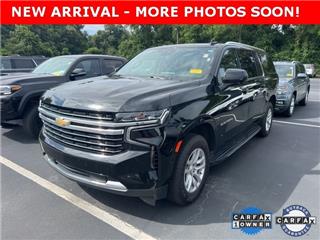 2023 Chevrolet Suburban lt