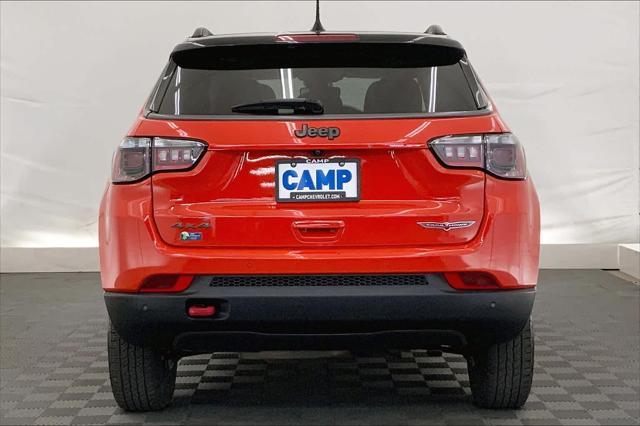 2021 jeep compass trailhawk