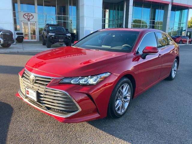 2021 toyota avalon xle