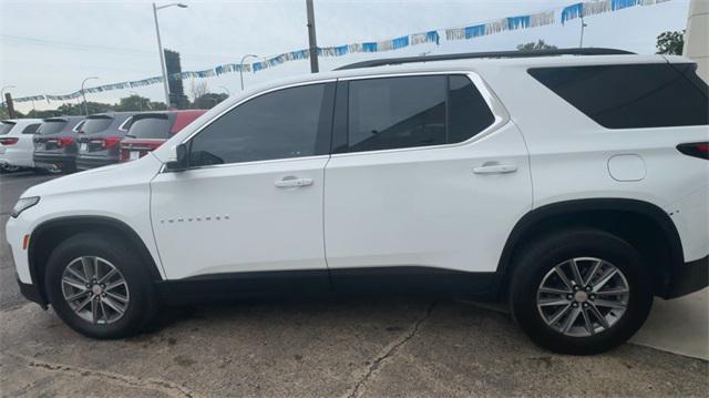 2023 chevrolet traverse lt cloth