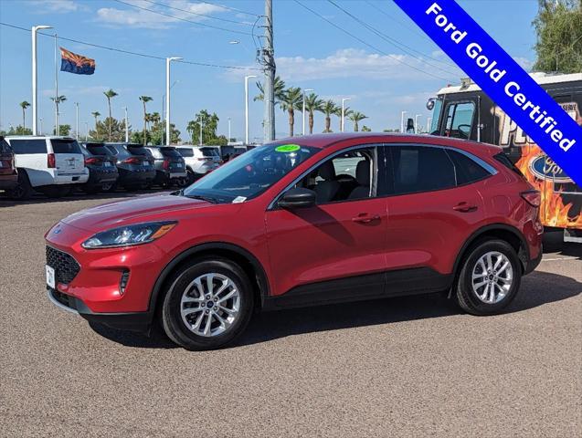 2022 ford escape se