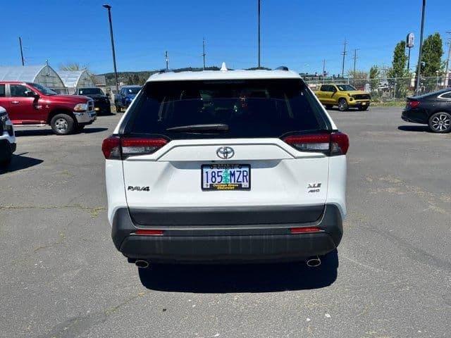 2019 toyota rav4 xle in cottage grove, oregon