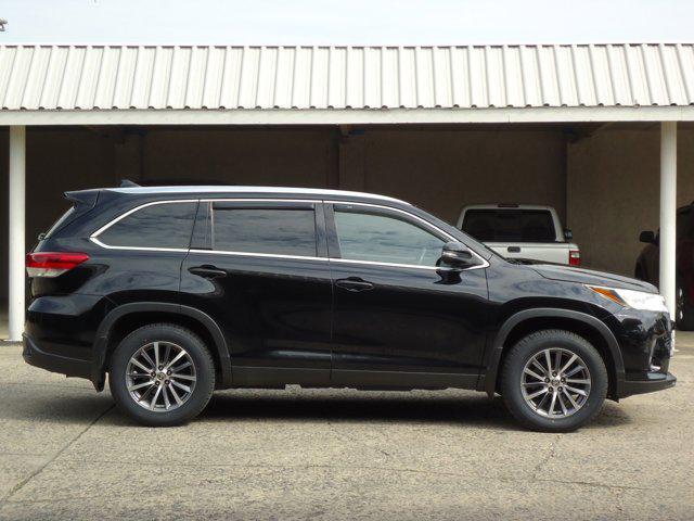 2019 toyota highlander xle