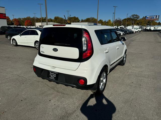2018 kia soul base
