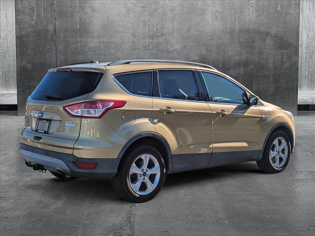 2014 ford escape se