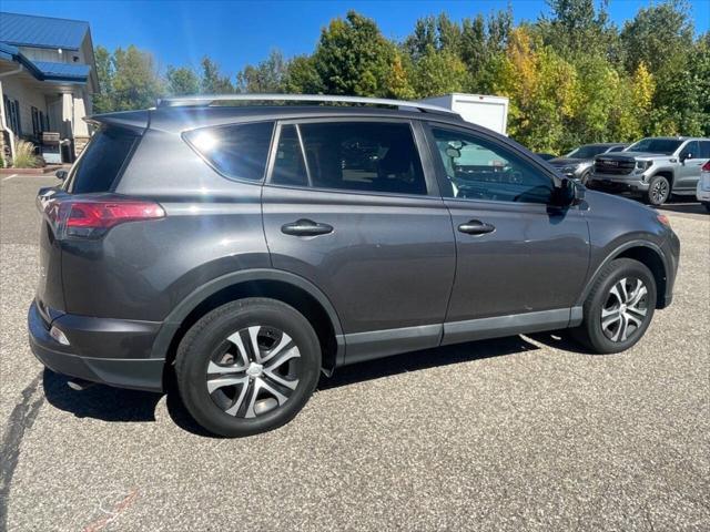 2016 toyota rav4 le