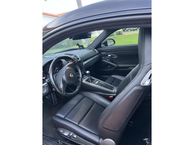 2016 porsche cayman base