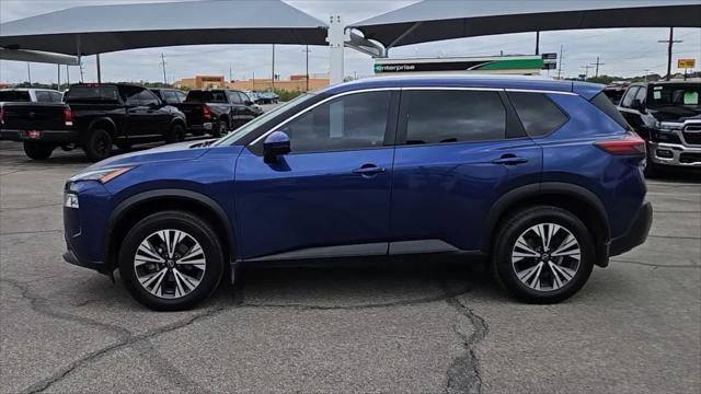 2022 nissan rogue sv