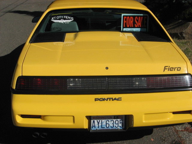 1988 pontiac fiero sport coupe 2-door 2.5l
