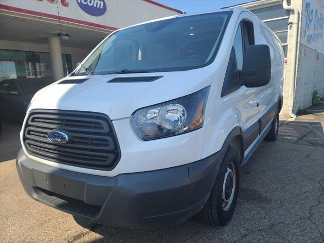 2017 ford transit-250 base