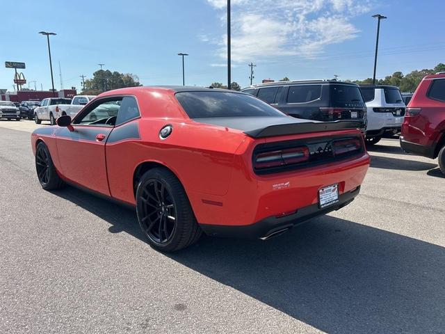 2023 dodge challenger r/t