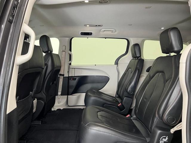 2020 chrysler pacifica touring-l