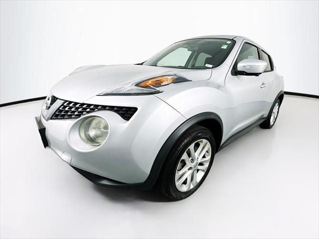 2016 nissan juke sv