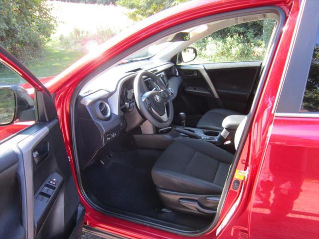 2018 toyota rav4 le