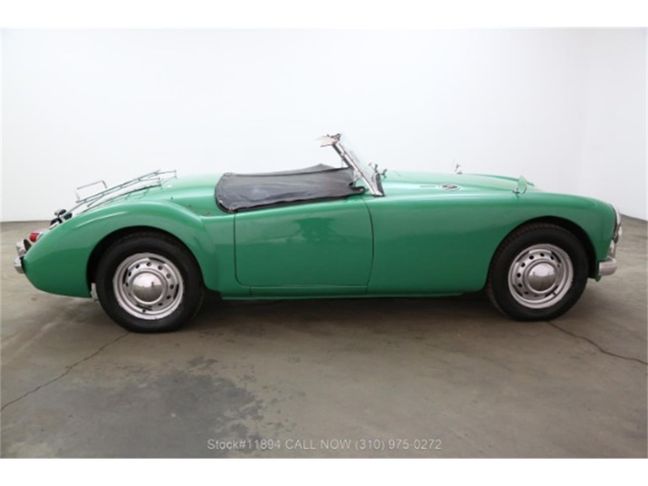 1962 mg mga