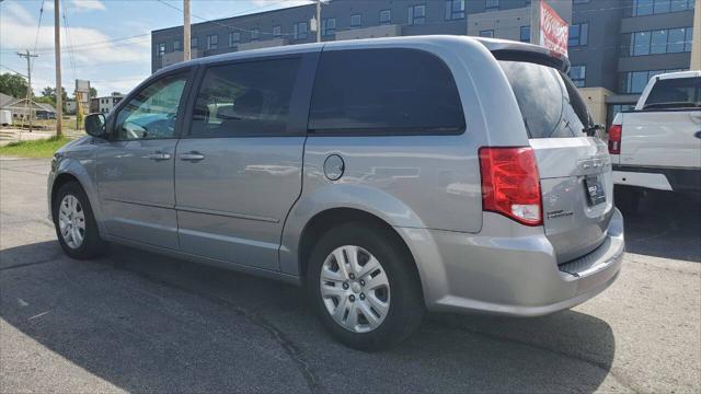 2014 dodge grand caravan avp/se
