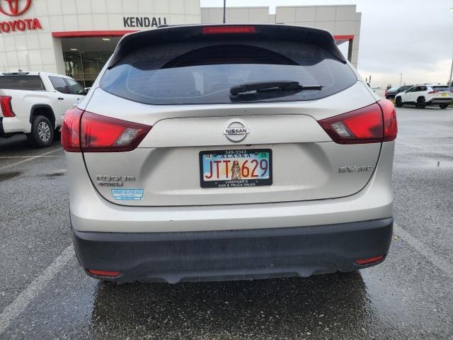 2017 nissan rogue sport sv