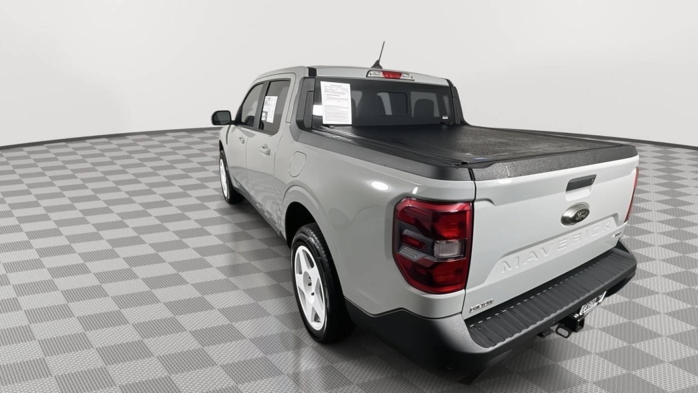 2024 ford maverick lariat