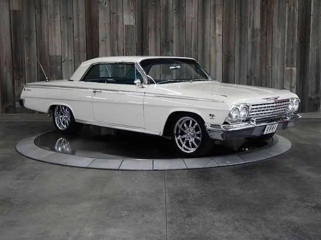 1962 chevrolet impala white 8 cyl 5 speed manual