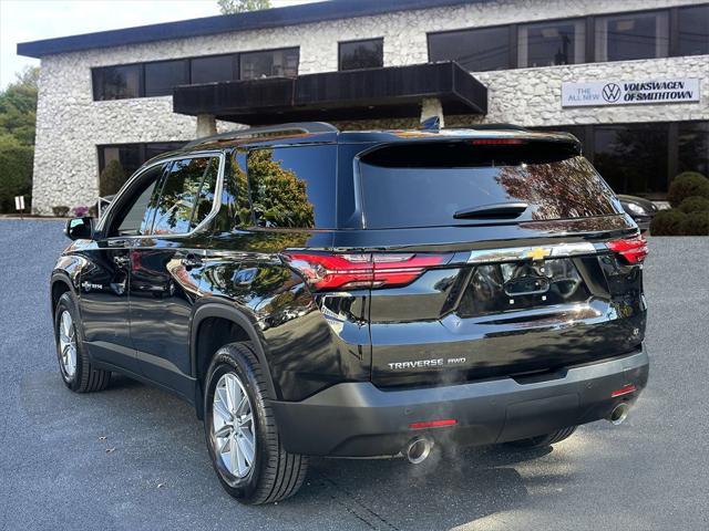 2022 chevrolet traverse lt leather