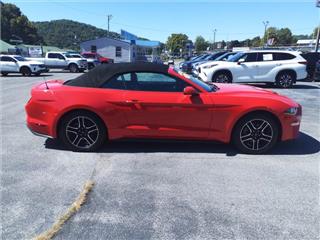 2022 Ford Mustang ecoboost