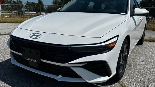 2024 Hyundai Elantra