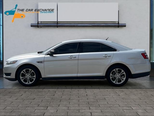 2015 ford taurus se